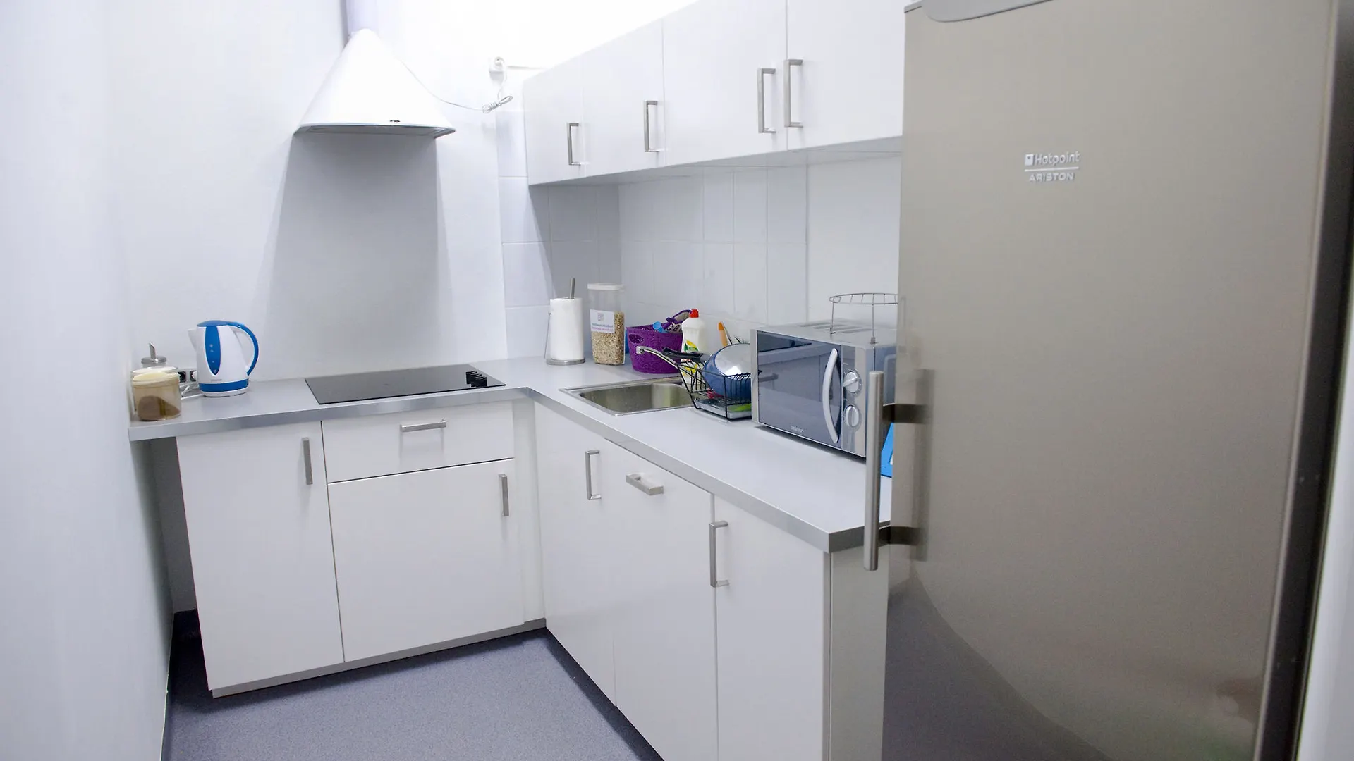 ** מלון ורשה Patchwork Design Hostel פולין